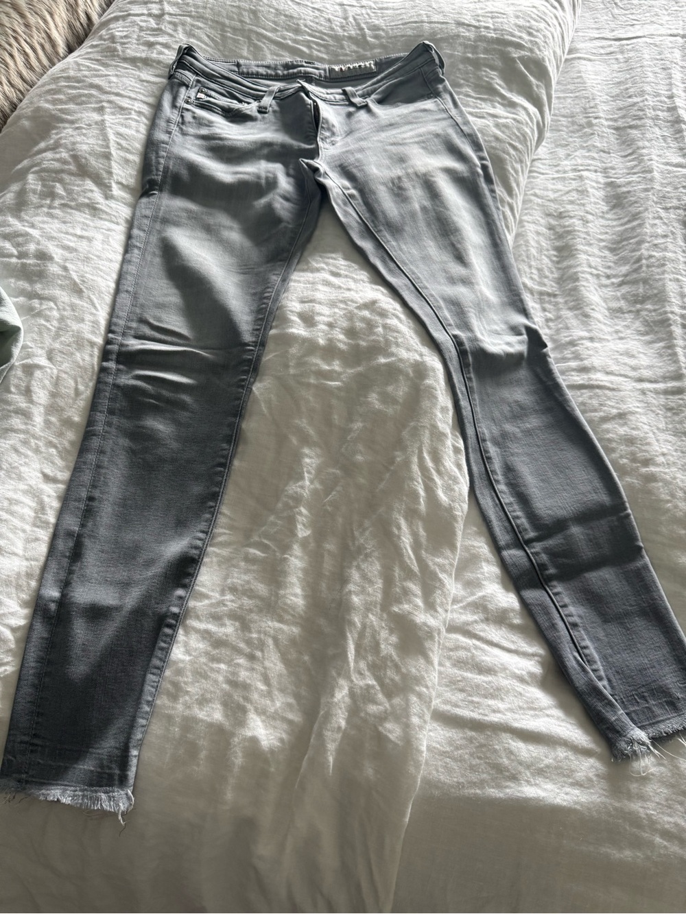 AG Adriano Goldschmied Women's Gray Skinny Jeans
